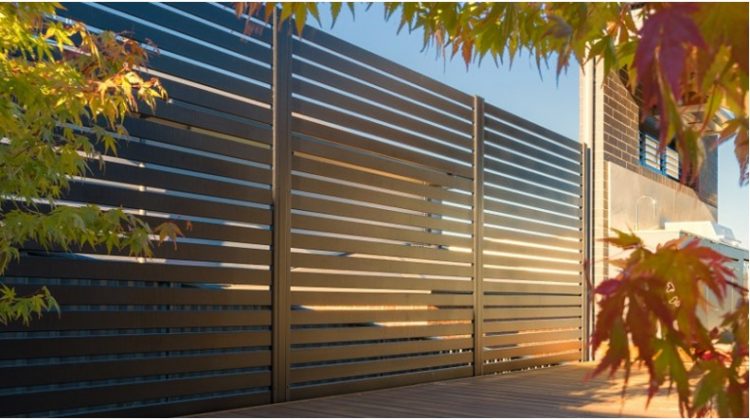 The DIY fencing you will fall in love with- Aluminium Slat Fencing 