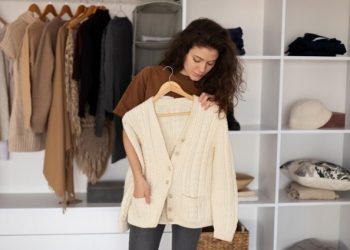 Must-Have Cute Cardigans: 5 Essential Styles for Your Wardrobe in Zaseez.com shop