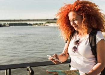 3 Proven Ways to Clean Water from Your Phone Speaker