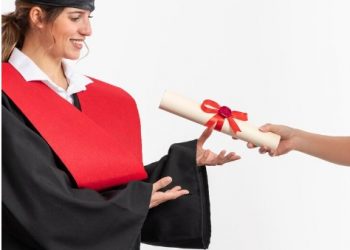 Navigating the Realm of Realistic Diplomas: Unveiling the World of Online Fake Diploma Maker