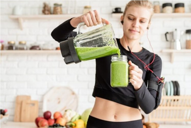 Top 5 Chlorella-Infused Plant-Based Protein Powders for Fitness Enthusiasts 
