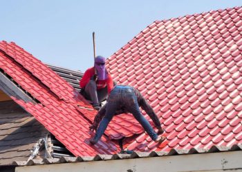 Trending Roof and House Color Combinations