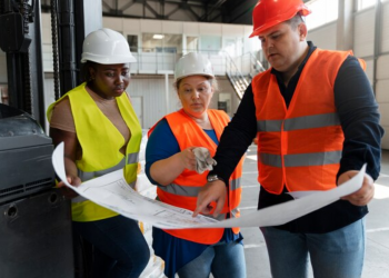 Illuminating the Construction Site: The Role and Importance of Lighting