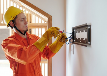 Electrician Cardiff: Rеnеwablе Enеrgy for Your Homе