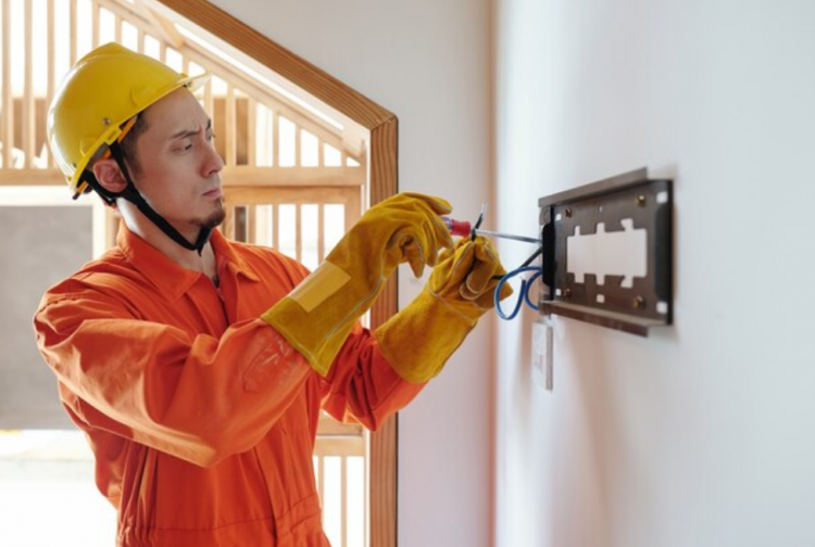 Electrician Cardiff: Rеnеwablе Enеrgy for Your Homе