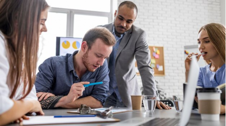 Tailoring Connectivity: How RIAM Customizes Cabling Solutions for Diverse Clients