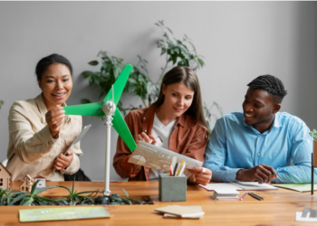 Empowering Green Mobility: The Role of Starter Motorsand Alternators