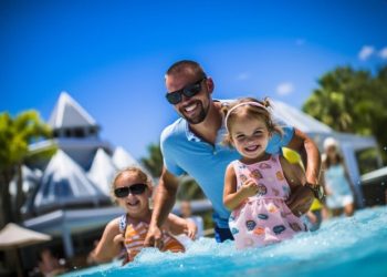 Swimming Pool Services: Inground Pool and Outdoor Pool Installation