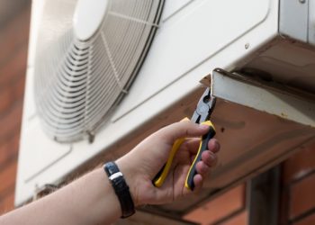 Optimizing Comfort and Efficiency: The Importance of an Air Conditioner Tune-Up