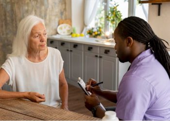 Navigating Dementia Care at Home: Tips and Resources for Families