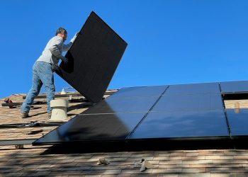 Transition to Solar Energy: Essential Steps Before Hiring a Solar Panel Installer