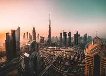 Unveiling the Business Oasis: Why Dubai Reigns Supreme for Entrepreneurs Worldwide