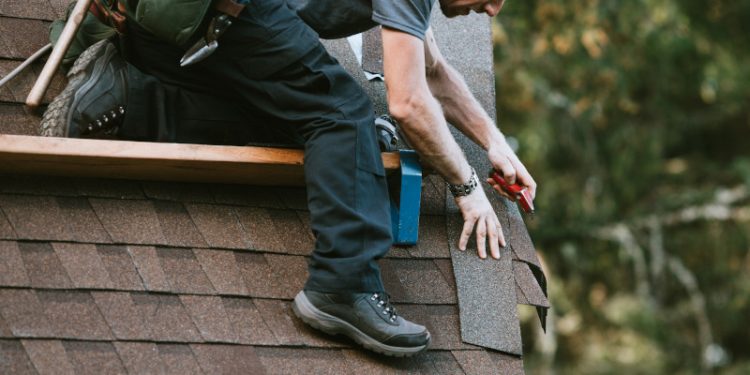 How Long Should Your Roof Last? An Insight into Materials and Maintenance