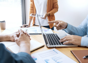 Why Get in Touch with Digital Marketing Consulting Services?