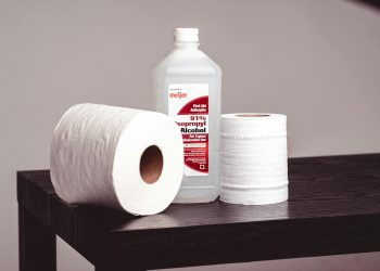 The Impact of Isopropyl Alcohol on Skin Health