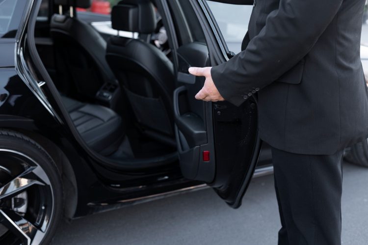 Fastest Growing Sydney Chauffeur Service – Chauffeur For All
