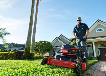 The Advantages of Electric Power Equipment for Landscapers