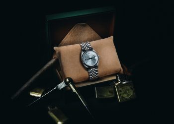 Interview with Anar Kazimov: Navigating the World of Luxury Watches and Cash Exchange