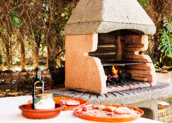 The Perfect Choice for Outdoor Kitchen Countertops: Granite