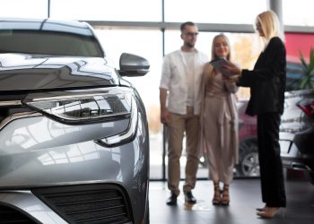 Toronto, Ontario – Driving with Ary: Your Destination for Reliable Used and New Cars