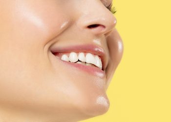 Revolutionizing Your Smile: Denovo’s Teeth Whitening and Dental Implants