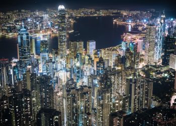 Capital Investment vs. Other Residency Options in Hong Kong: Choosing Your Path