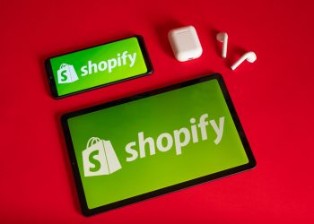 How to Sell on Shopify: A Step-by-Step Guide by Krolog