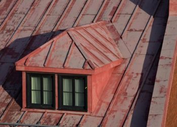 Historical Roofing Styles and Materials in Texas Architecture