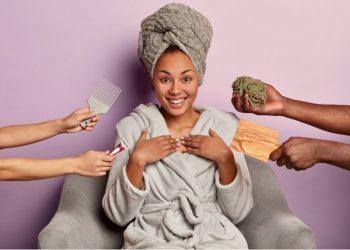 Revitalize Your Hair with a Luxurious Conditioning Treatment at Home