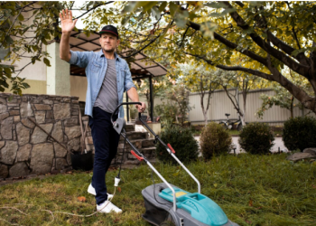Revolutionizing Yard Work: Altversebot Unleashes the Power of Robotic Mowers