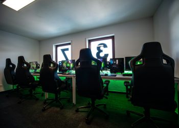 Gamegearshops.com (GGS) is a reputable source of information about gaming peripherals and game reviews.