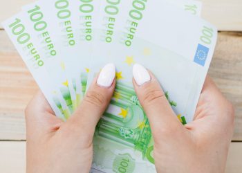 Krajowy Rejestr Długów: A Source of Influence on Polish Debtors