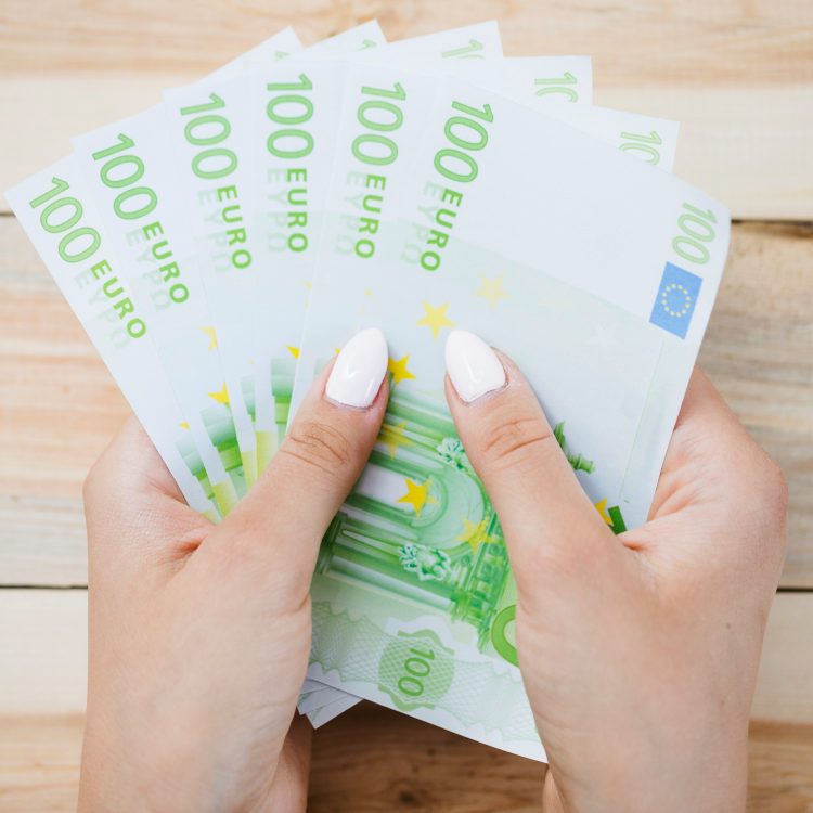 Krajowy Rejestr Długów: A Source of Influence on Polish Debtors