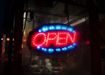 Get Your Glow Back: Eleas Sign & Crane Service Offers Top-Quality Neon Sign Repair in Johnson City, TN