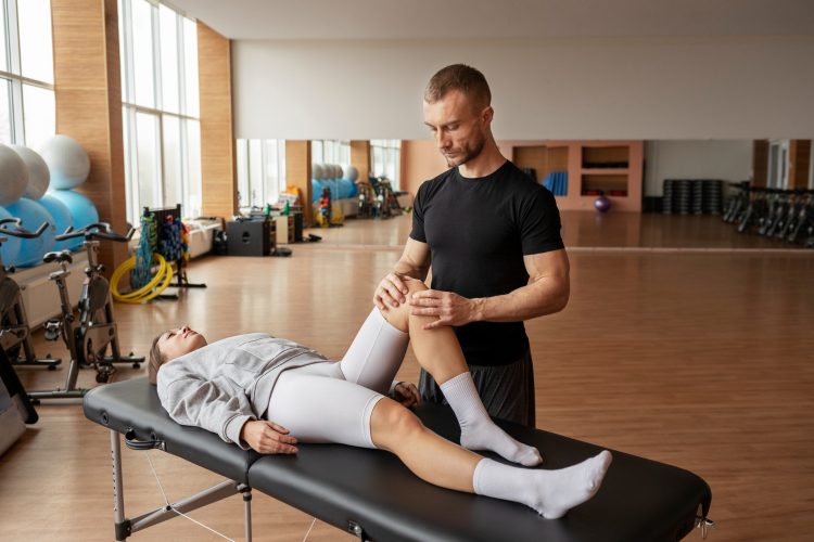 Choosing the Right Physical Therapist: Key Factors for Effective Treatment and Rehabilitation