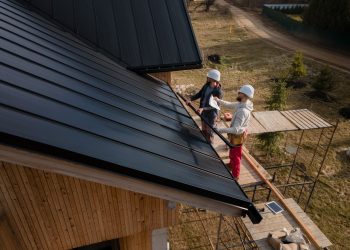 Roof Replacement in Mornington Peninsula: Expert Solutions by Unlimited Plumbing