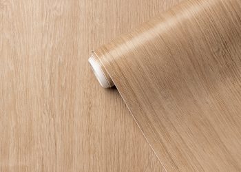 Choosing the Right Vinyl Flooring Supplier: A Guide to Quality and Reliability