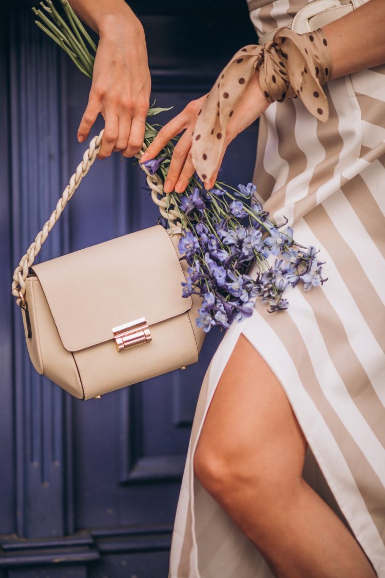 Discovering the World of Replica Handbags: Style, Quality, and Value