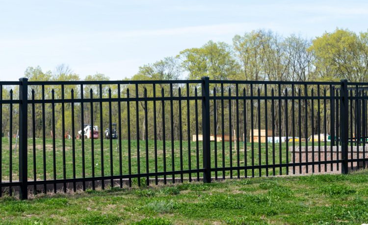 Phoenix’s Trusted Fence Company, Steel Addiction Welding, Offers New Fence Installation Services