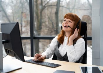 Real Estate Lead Generation in 2024: Combining Cold Calling with Digital Strategies