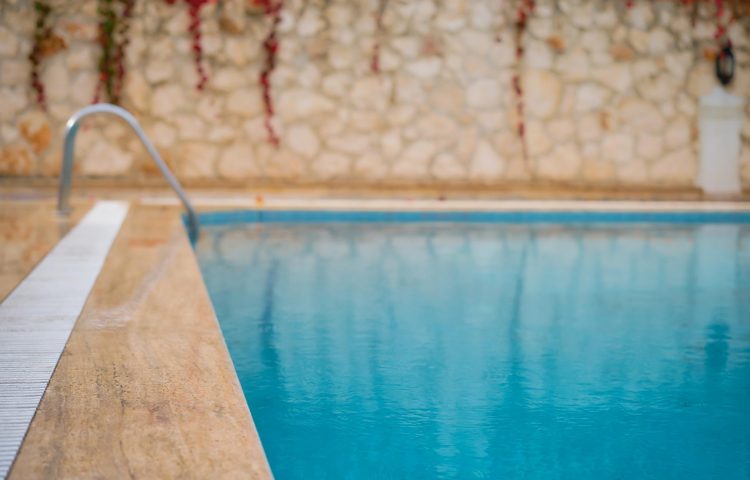 Top 5 Considerations When Choosing a Pool Builder in Arizona