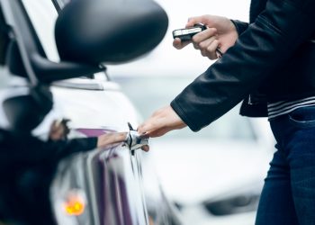 Navigating Automotive Locksmith Services in Melbourne