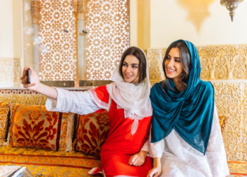 Discover Iran: A Journey Through History, Culture, and Natural BeautyWhy Travel to Iran?