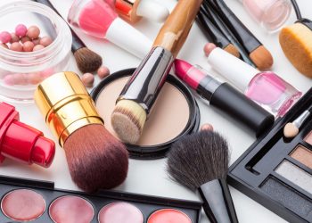 UK Responsible Person For Cosmetics: Managing Compliance and Market Access