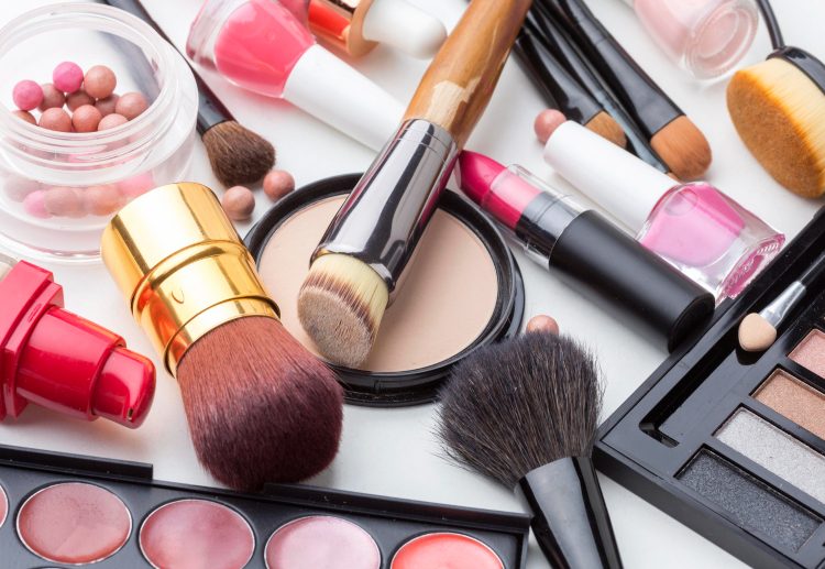 UK Responsible Person For Cosmetics: Managing Compliance and Market Access