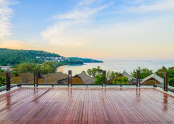 DIY Deck Building vs Hiring Professionals Which Path to Choose?