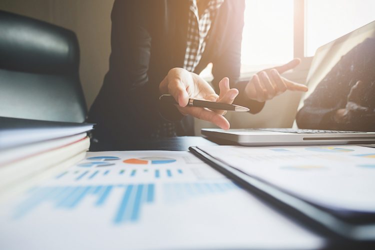 Why minutes of a meeting are required