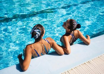Beat the Heat: How the Beatbot iSkim Ultra Ensures a Perfectly Clean Pool in Scorching Temperatures