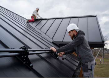Expert Residential Roofing Services in Dickinson, TX: Your Comprehensive Guide to a Secure and Stylish Home