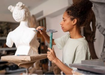 Why Choose Sculptra in London for a Younger-Looking You?